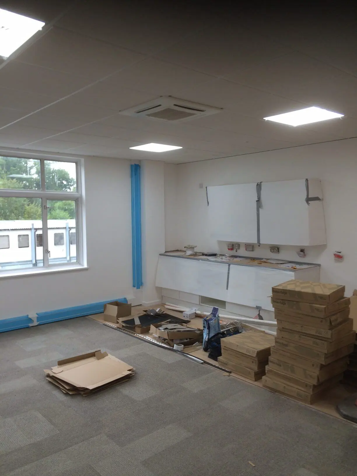 Office refurbishment – meeting room fit-out