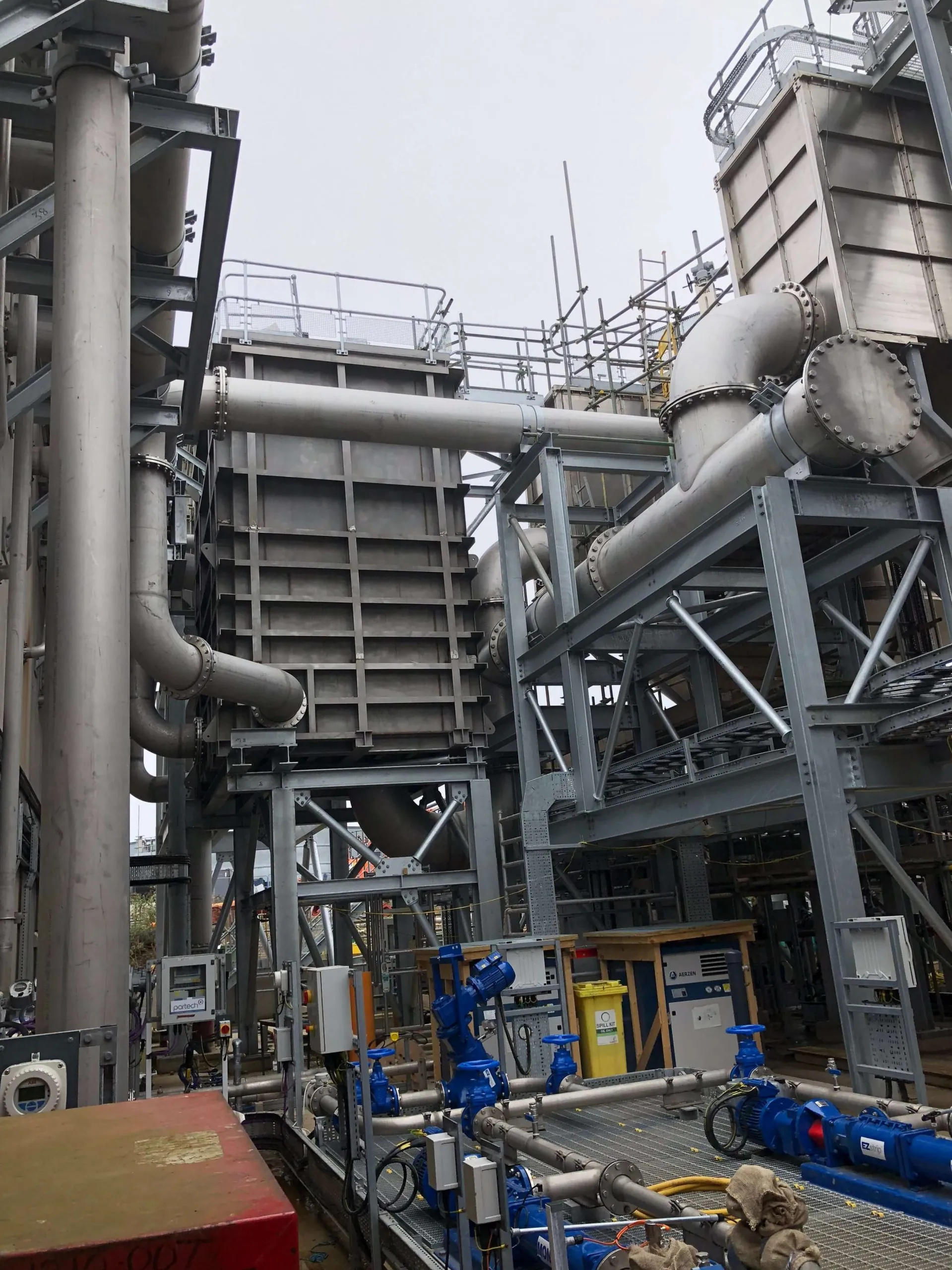 Steel structure installation at a sewage treatment plant