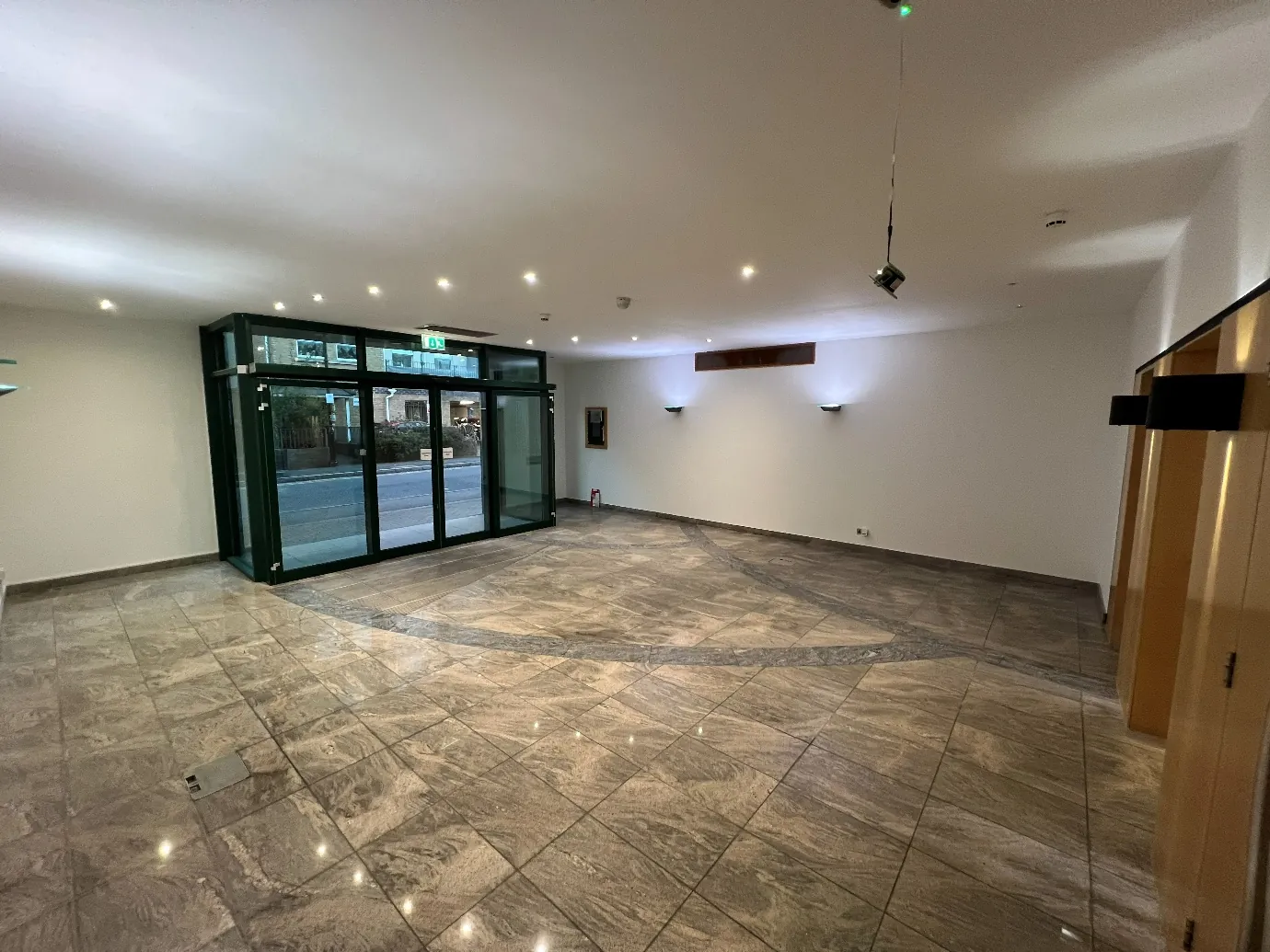 KONE office refurbishment, Chertsey – project photo 2