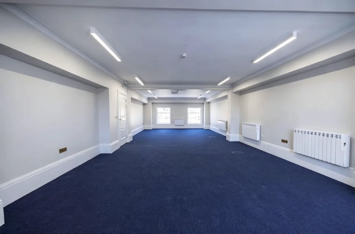 Ailesbury Court listed building conversion, Marlborough – project photo 6