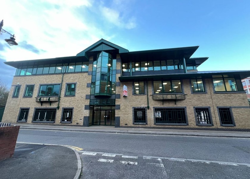 Commercial refurbishment and fit-out by Woodhams Group